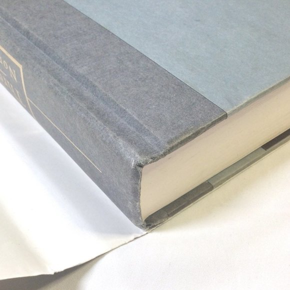 Nora Roberts - Three Fates - Signed Copy - First Edition -2002 - Hard Cover - Picture 10 of 16